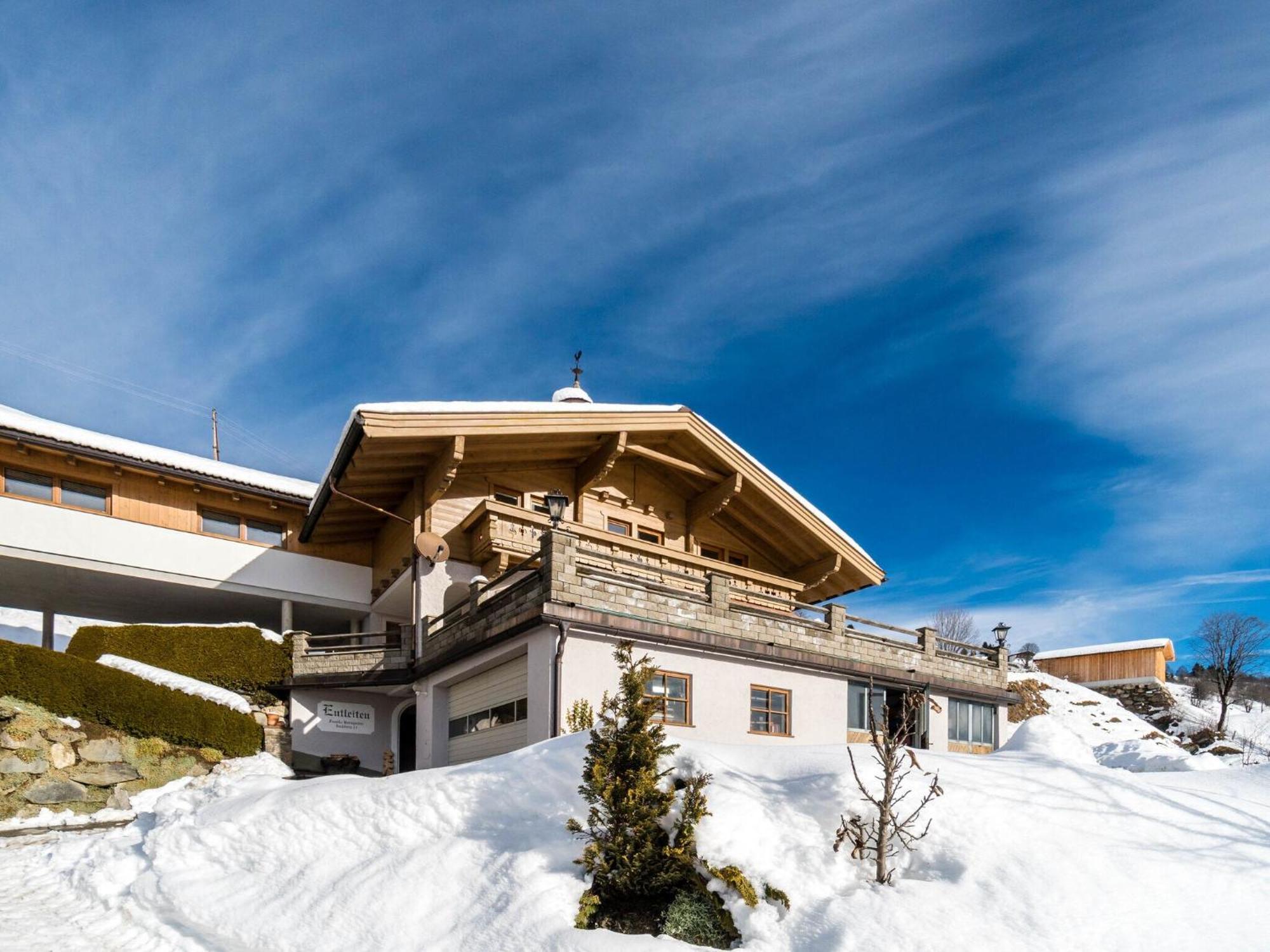 Sunlit Apartment Near Ski Area In Hollersbach Im Pinzgau Eksteriør bilde