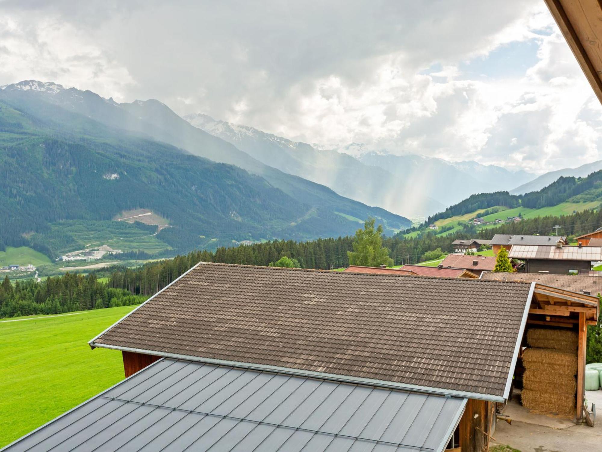 Sunlit Apartment Near Ski Area In Hollersbach Im Pinzgau Eksteriør bilde